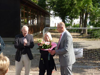 OB Kurt Gribl zu Besuch in der Außenstelle der Grundschule Herrenbach im Stadtteil Spickel